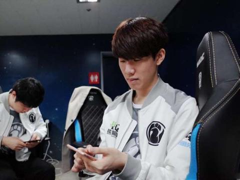 Liquid在与 The MongolZ 的比赛中输掉了FISSURE Playground 2；