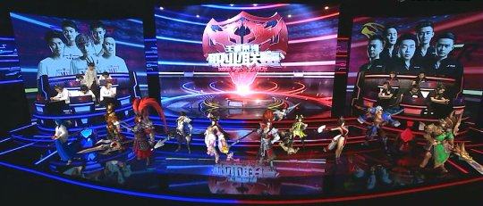 身背57万诈骗案逃犯在网吧看英雄联盟比赛时被抓